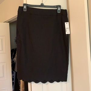 Scalloped Edge Pencil Skirt